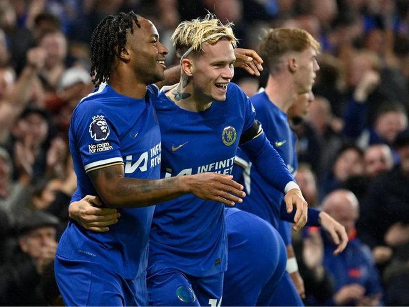 谢菲联主场力克切尔西,豪取四连胜 谢菲联主场力克切尔西,豪取四连胜