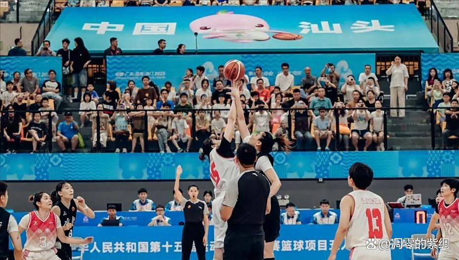 山东女篮客场大胜江苏,领先优势扩大! 山东女篮客场大胜江苏,领先优势扩大!