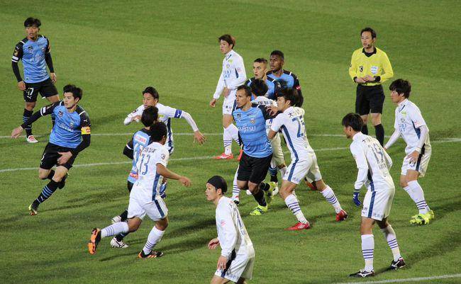 乐鱼app-格罗宁根胜出，取得重要胜利