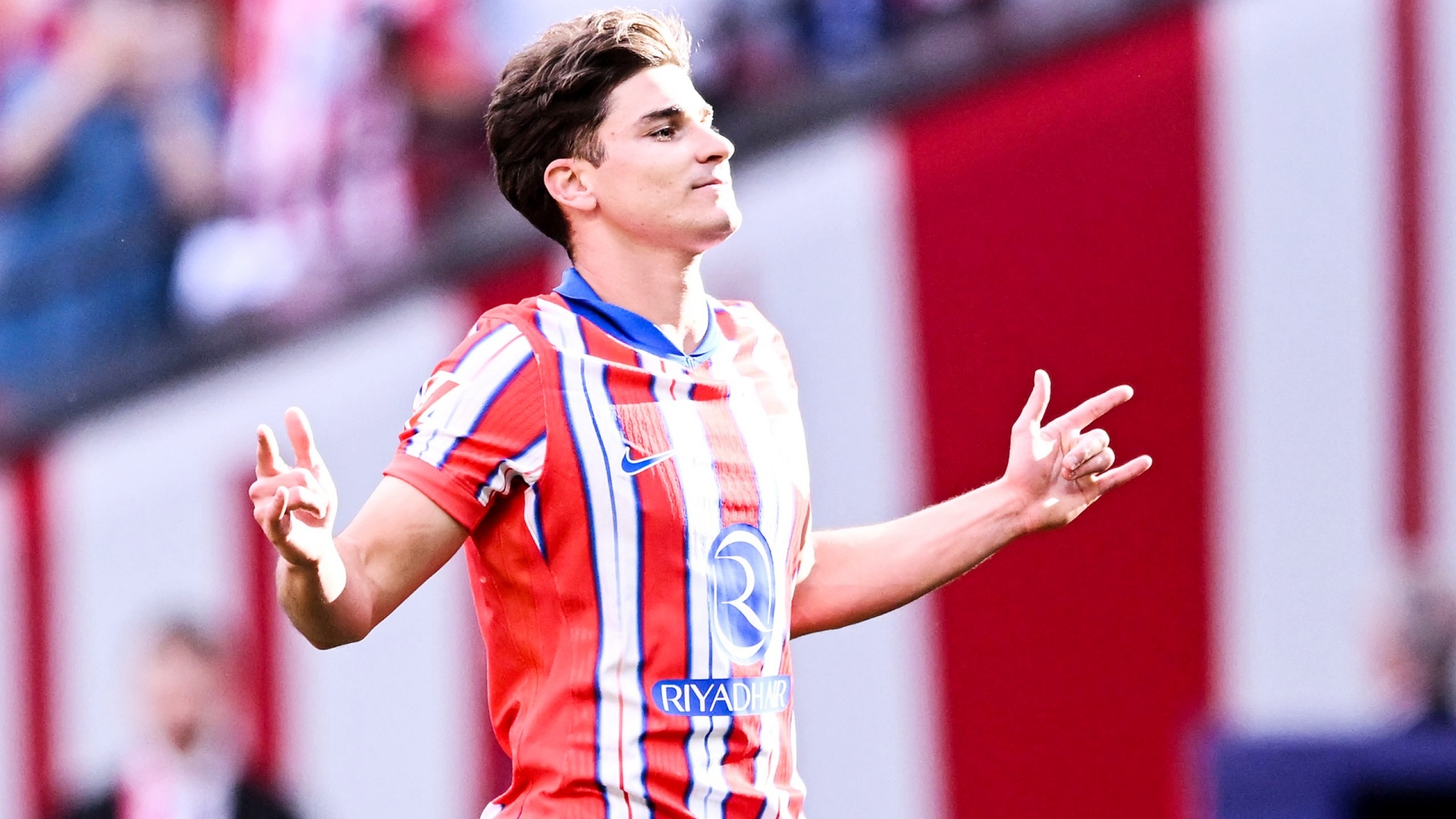 关于阿根廷鏖战利物浦,阿尔瓦雷斯统治全场的信息 关于阿根廷鏖战利物浦,阿尔瓦雷斯统治全场的信息